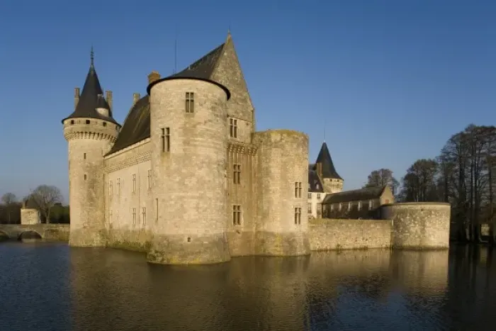 Framed Print : Sully Chateau, Loiret, Loire Valley, France