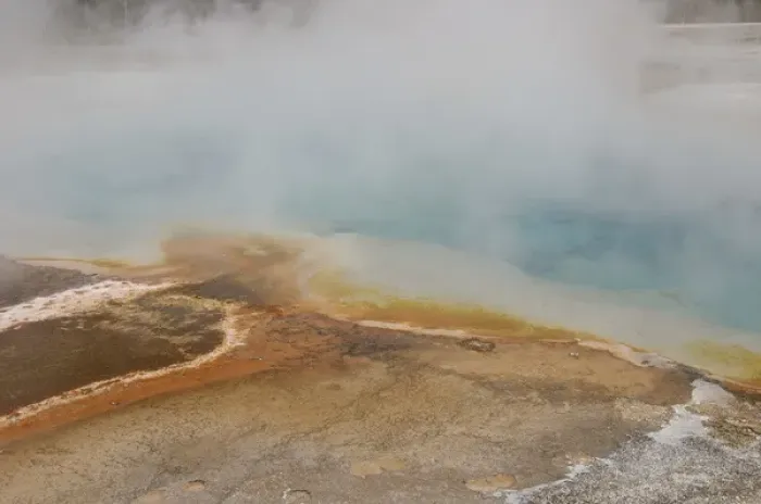 Framed Print : Sulphur Caldron. Yellowstone National Park. Wyoming. USA Framed Print : Sulphur Caldron. Yellowstone National Park. Wyoming. USA