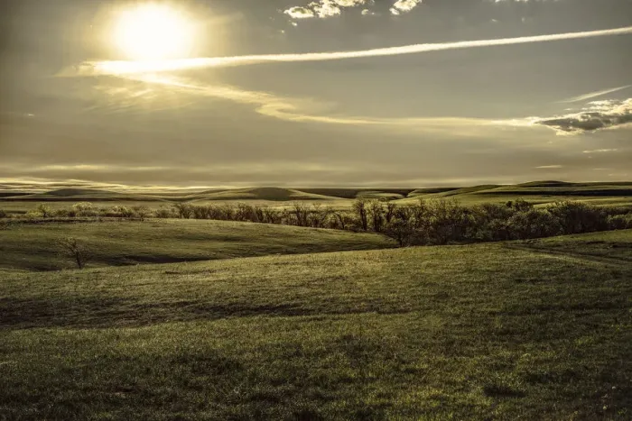 Framed Print : Sun close to sunset in Flint Hills Framed Print : Sun close to sunset in Flint Hills