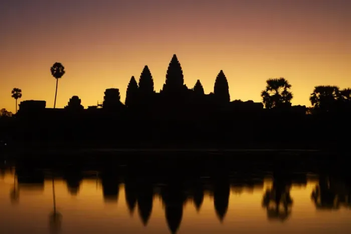 Framed Print : Sunrise over Angkor Wat, Angkor World Heritage Site, Siem Reap, Cambodia