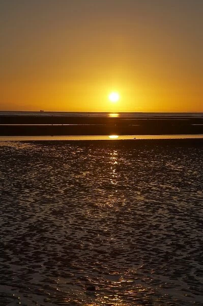Sunrise, Collingwood Beach, Golden Bay, Nelson Region, South Island, New Zealand