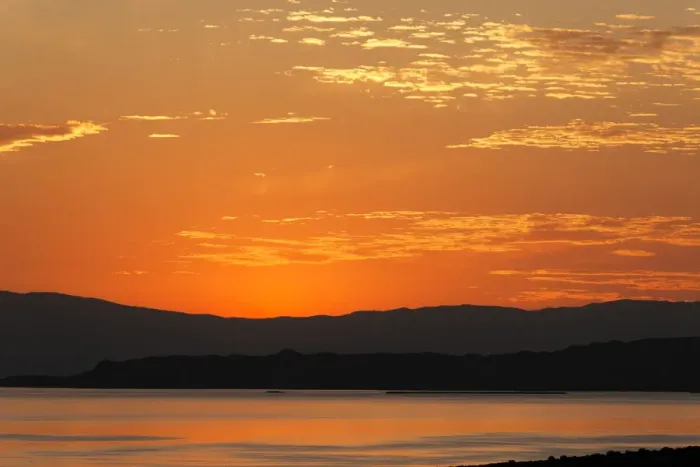 Framed Print : Sunrise, Mono Lake, California Framed Print : Sunrise, Mono Lake, California