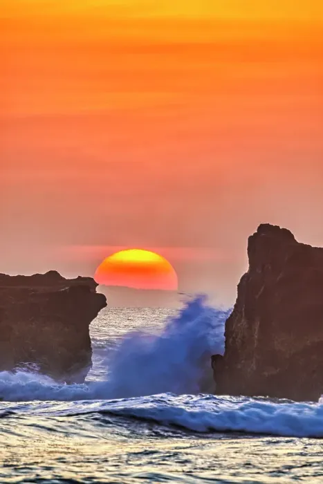 Framed Print : Sunset in Bali, Indonesia, a tropical paradise