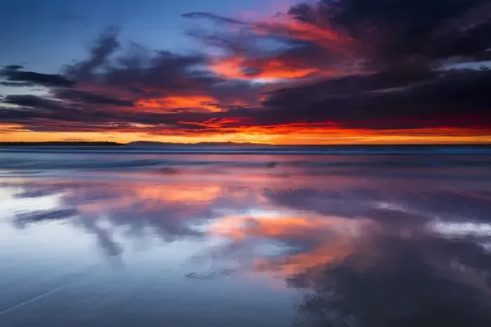 Framed Print : Sunset over the Channel Islands from Ventura State Beach, Ventura, California USA Framed Print : Sunset over the Channel Islands from Ventura State Beach, Ventura, California USA