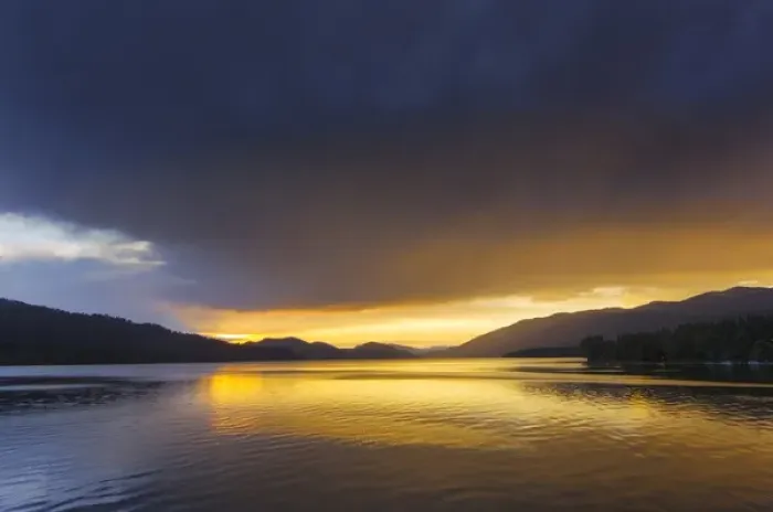 Framed Print : Sunset clouds over Whitefish Lake in Whitefish, Montana, USA Framed Print : Sunset clouds over Whitefish Lake in Whitefish, Montana, USA