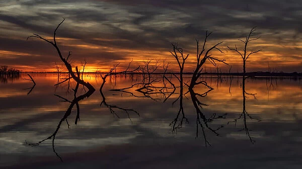 Sunset at Eldorado State Lake in Kansas