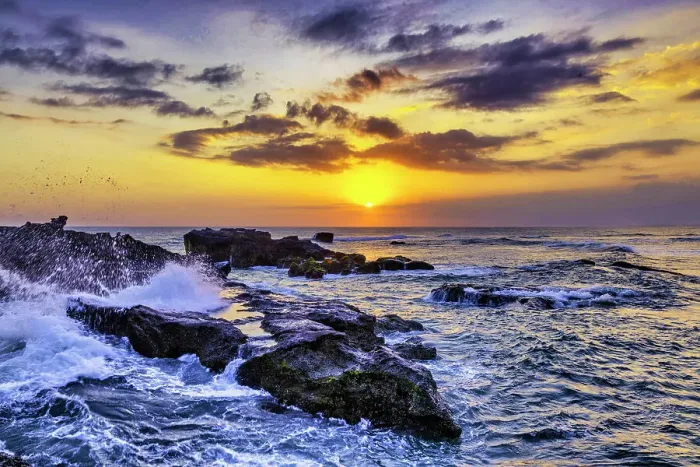 Framed Print : Sunset on the Indian Ocean with lava rock islets in the foreground Framed Print : Sunset on the Indian Ocean with lava rock islets in the foreground