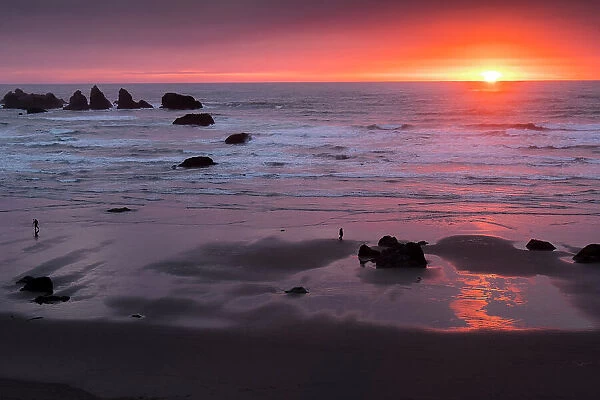 Sunset lights up Bandon Beach in Oregon