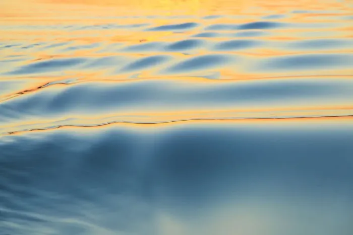 Framed Print : Sunset refecting on smooth surface, and small ripples, Moses Lake, WA, USA Framed Print : Sunset refecting on smooth surface, and small ripples, Moses Lake, WA, USA