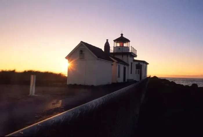Framed Print : Sunset on the West Point Lighthouse in Seattles Discovery Park