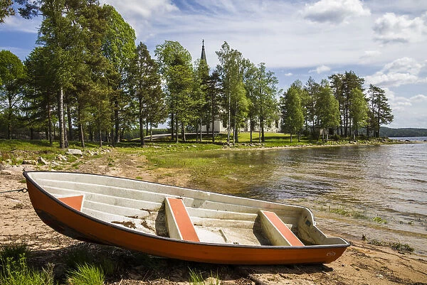 Sweden, Varmland, Vastra Fagelvik, small boat