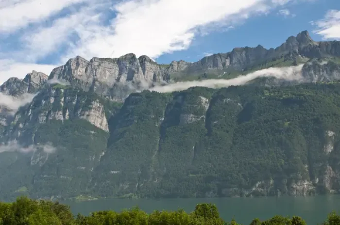 Framed Print : Switzerland. Cliffs above Walensee lake Framed Print : Switzerland. Cliffs above Walensee lake