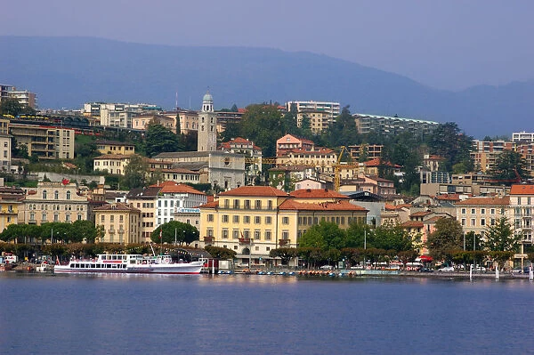 05. Switzerland, Lugano, Lake Lugano, historic town center waterfront