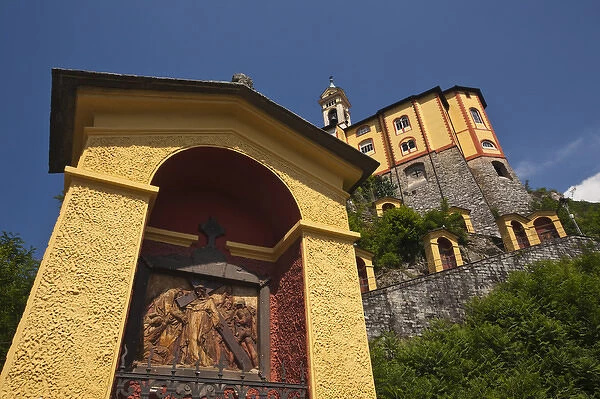 SWITZERLAND, Ticino Canton, Locarno. Madonna del Sasso church and Via Monti della