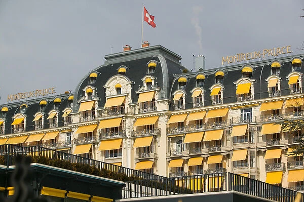 SWITZERLAND-(Vaud)-Swiss Riviera-MONTREUX: Le Montreux Place Hotel on Lake Geneva