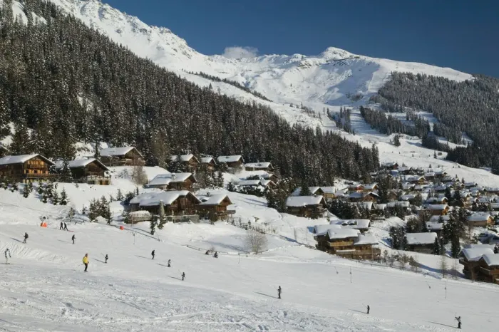 Framed Print : SWITZERLAND-Wallis  /  Valais-VERBIER: Ski Resort  /  Winter Town & Ski Chalet View  /  Daytime