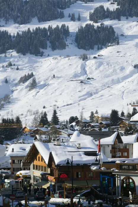 Framed Print : SWITZERLAND-Wallis / Valais-VERBIER: Ski Resort / Winter Town View Framed Print : SWITZERLAND-Wallis / Valais-VERBIER: Ski Resort / Winter Town View