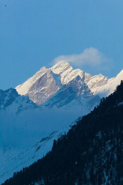 SWITZERLAND-Wallis  /  Valais-ZERMATT: Late Afternoon View of Surrounding Mountains  /  Winter