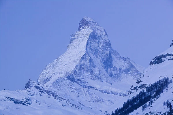 SWITZERLAND-Wallis  /  Valais-ZERMATT: The Matterhorn  /  Dawn