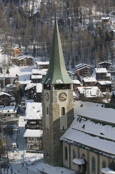 SWITZERLAND-Wallis  /  Valais-ZERMATT: Town Parish Church  /  Daytime  /  Winter