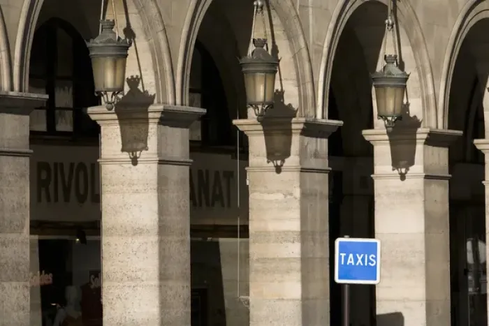 Framed Print : Taxi stand on Rue de Rivoli, Paris, France Framed Print : Taxi stand on Rue de Rivoli, Paris, France