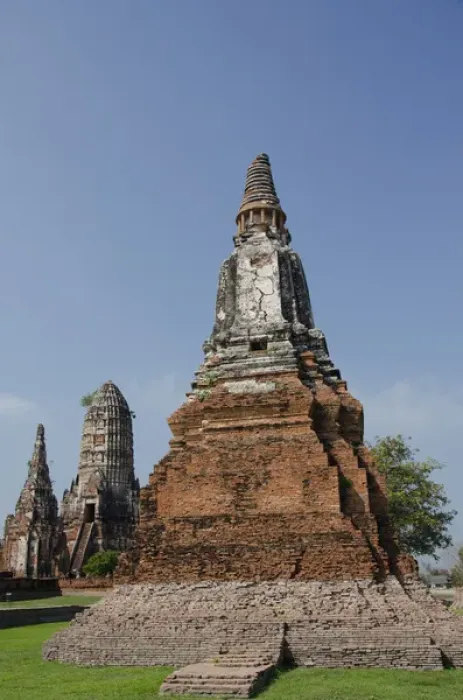 Framed Print : Thailand, Bangkok. Ayutthaya, Wat Chaiwatthanaram Buddhist monastery