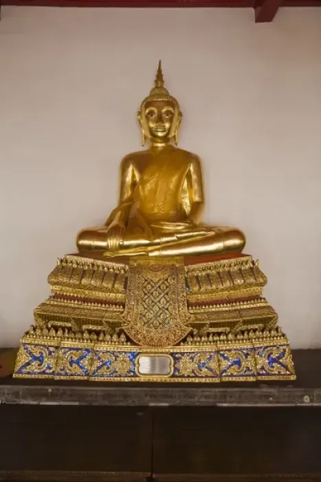 Framed Print : Thailand, Bangkok. Golden Buddha statue in Wat Mahathat, Ko Ratanakosin