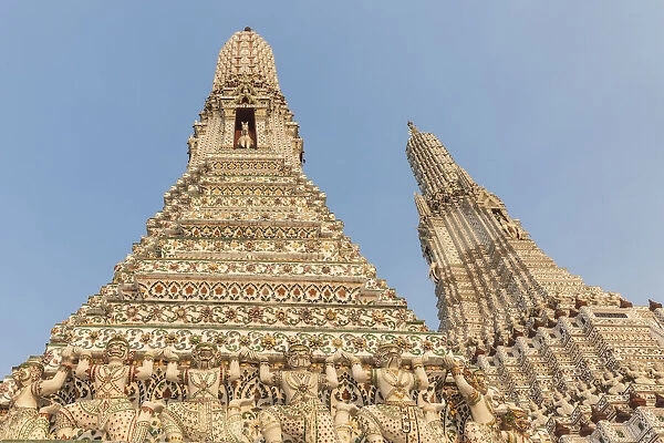 Thailand, Bangkok. Thonburi, Wat Arun detail