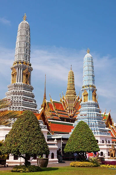 Thailand, Bangkok. Wat Phra Kaew (Temple of The Emerald Buddha)