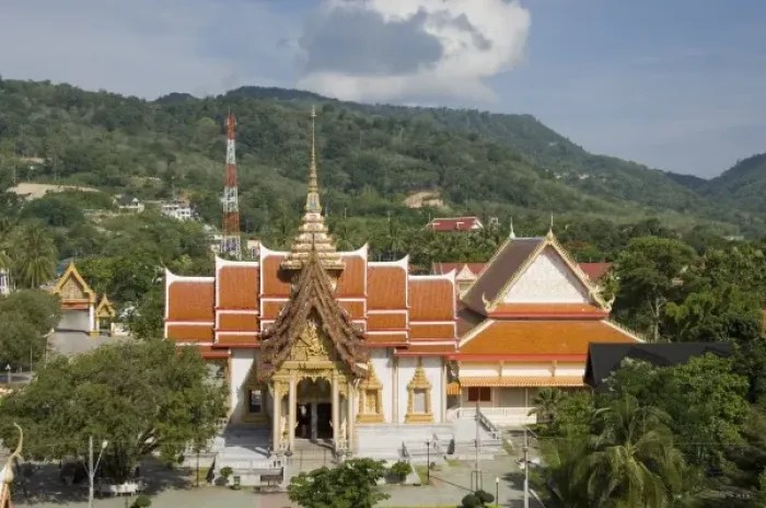 Framed Print : Thailand, Phuket, Wat Chalong temple Framed Print : Thailand, Phuket, Wat Chalong temple