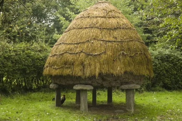 Framed Print : Thatched roof henhouse, Bunratty Folk Park, County Clare, Ireland, Architecture, Facade Framed Print : Thatched roof henhouse, Bunratty Folk Park, County Clare, Ireland, Architecture, Facade