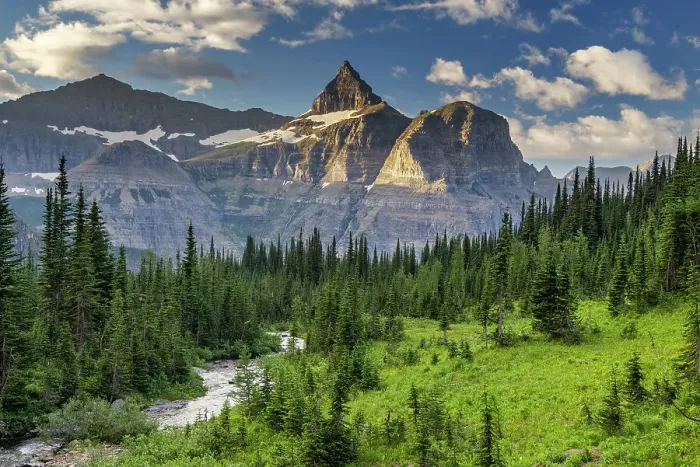 Framed Print : Thunderbird Mountain over Hole in the Wall Creek in Glacier National Park, Montana, USA Framed Print : Thunderbird Mountain over Hole in the Wall Creek in Glacier National Park, Montana, USA