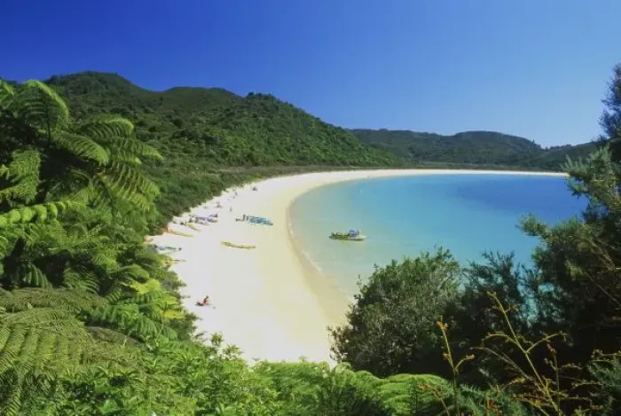 Framed Print : Tonga Bay, Abel Tasman NP, South Island, New Zealand
