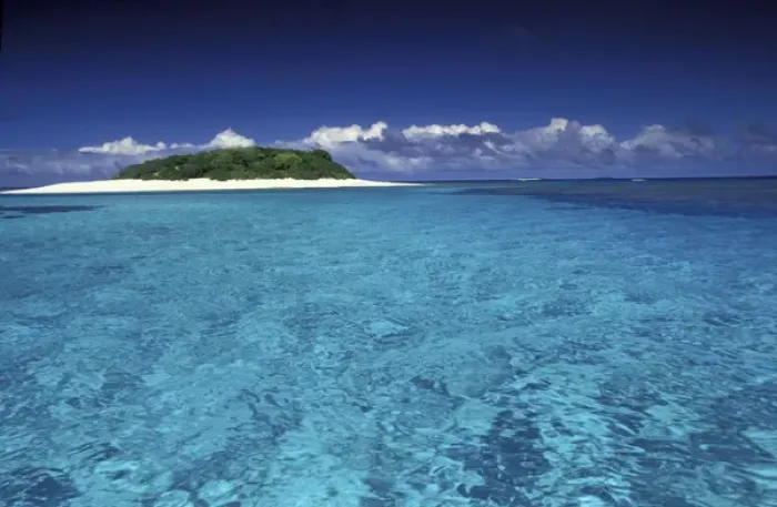 Framed Print : Tonga Islet with white sand and ocean