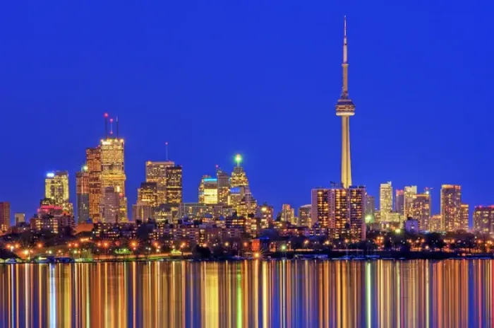 Framed Print : Toronto Skyline at dusk Framed Print : Toronto Skyline at dusk