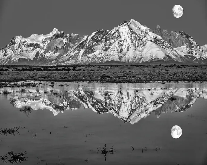 Framed Print : Torres del Paine moon reflection, Chile
