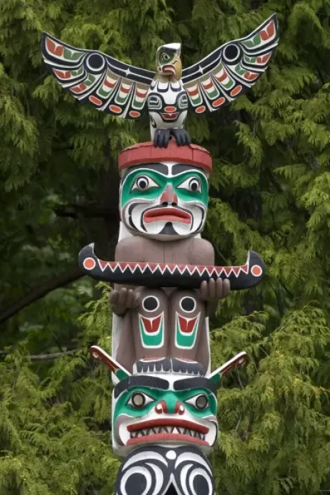 Framed Print : Totem pole located in Stanley Park at Vancouver, British Columbia, Canada Framed Print : Totem pole located in Stanley Park at Vancouver, British Columbia, Canada