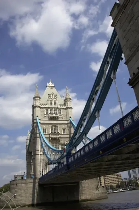 Framed Print : The Tower Bridge in London, England on a beautiful day with blue clouds and white Framed Print : The Tower Bridge in London, England on a beautiful day with blue clouds and white