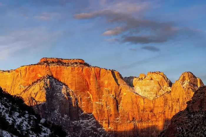 Framed Print : Towers of Virgin and the West Temple at sunrise in Zion National Park, Utah, USA Framed Print : Towers of Virgin and the West Temple at sunrise in Zion National Park, Utah, USA