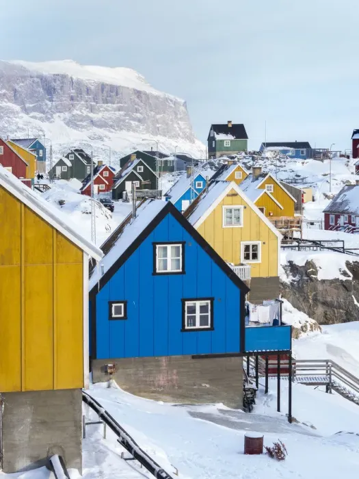Framed Print : Town Uummannaq during winter in northern Greenland, Denmark Framed Print : Town Uummannaq during winter in northern Greenland, Denmark