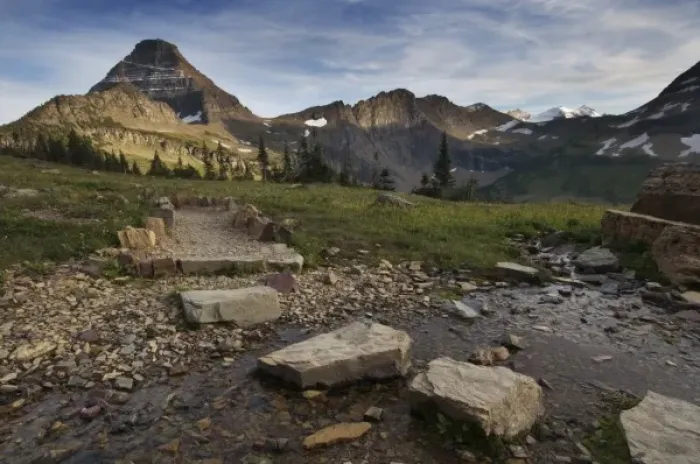 Framed Print : Trail, Waterton Glacier International Peace Park, USA - Canada