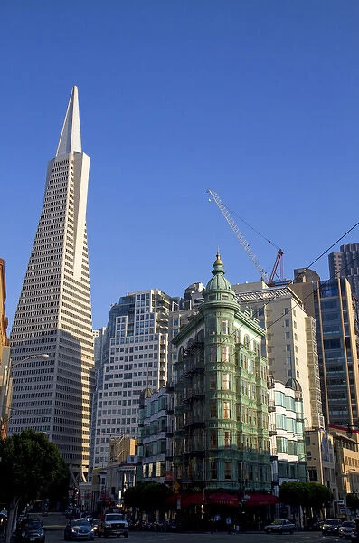 The Transamerica Pyramid skyscraper in San Francisco, California, USA