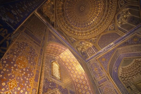 Trompe l oeil ceiling Golden Mosque Tilla Kari Madrasa Registan, Samarkand, Uzbekistan