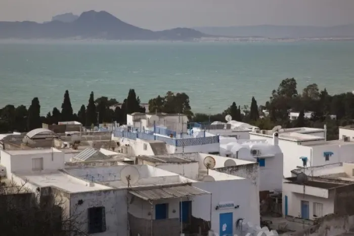 Framed Print : Tunisia, Sidi Bou Said, houses by the Gulf of Tunis Framed Print : Tunisia, Sidi Bou Said, houses by the Gulf of Tunis