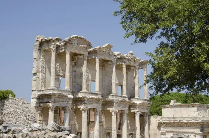 Framed Print : Turkey, Ephesus. Celsus Library, built in AD 114-117 by Tiberius for his father Framed Print : Turkey, Ephesus. Celsus Library, built in AD 114-117 by Tiberius for his father