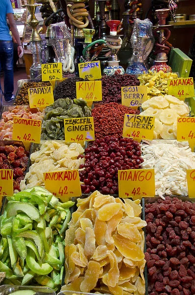 Turkey, Istanbul. Eminonu area, Egyptian Spice Market (aka Misir Carsisi). Popular