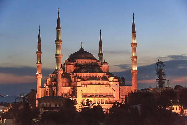 Turkey, Istanbul. Sultan Ahmet Mosque, Sutan Ahmet Camii, Blue Mosque. Built 1609-1615 AD
