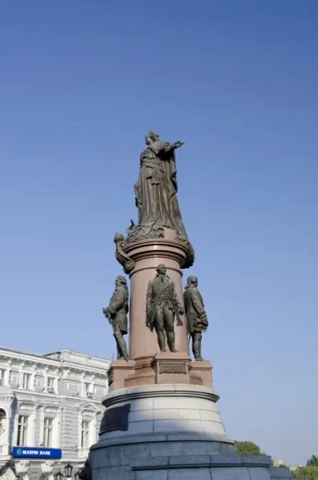 Framed Print : Ukraine, Odessa. Downtown Odessa, statue of czarina Catharine the Great