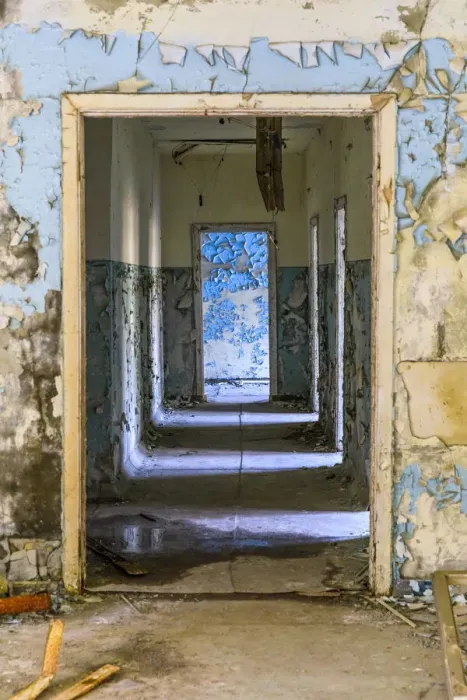 Framed Print : Ukraine, Pripyat, Chernobyl. Abandoned corridor of hospital building Framed Print : Ukraine, Pripyat, Chernobyl. Abandoned corridor of hospital building