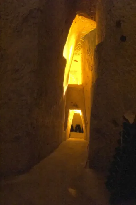 Framed Print : In the underground winecellar that is an old chalk quarry: you can see how the stone